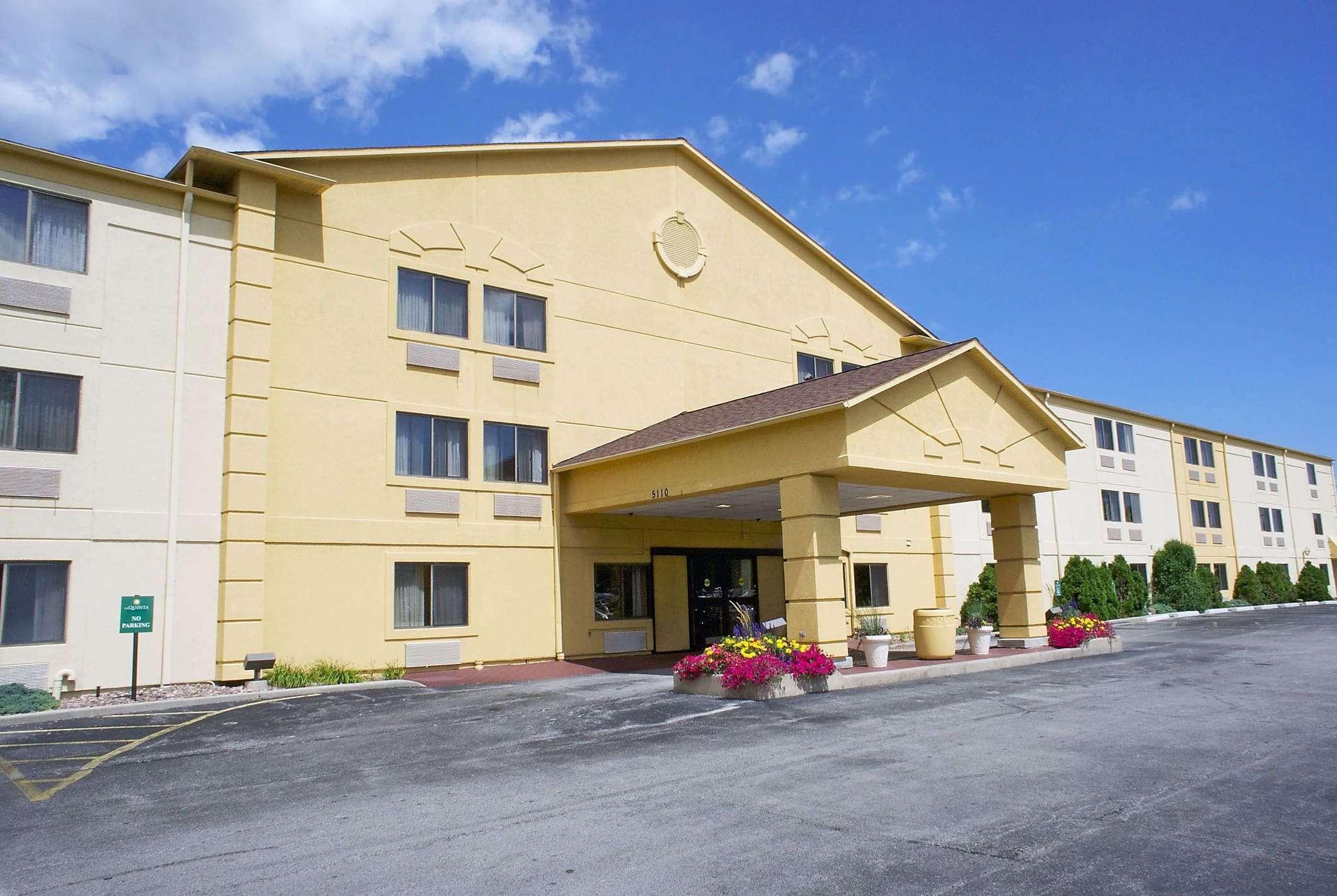 Americinn By Wyndham Glendale Milwaukee Whitefish Bay Exterior foto