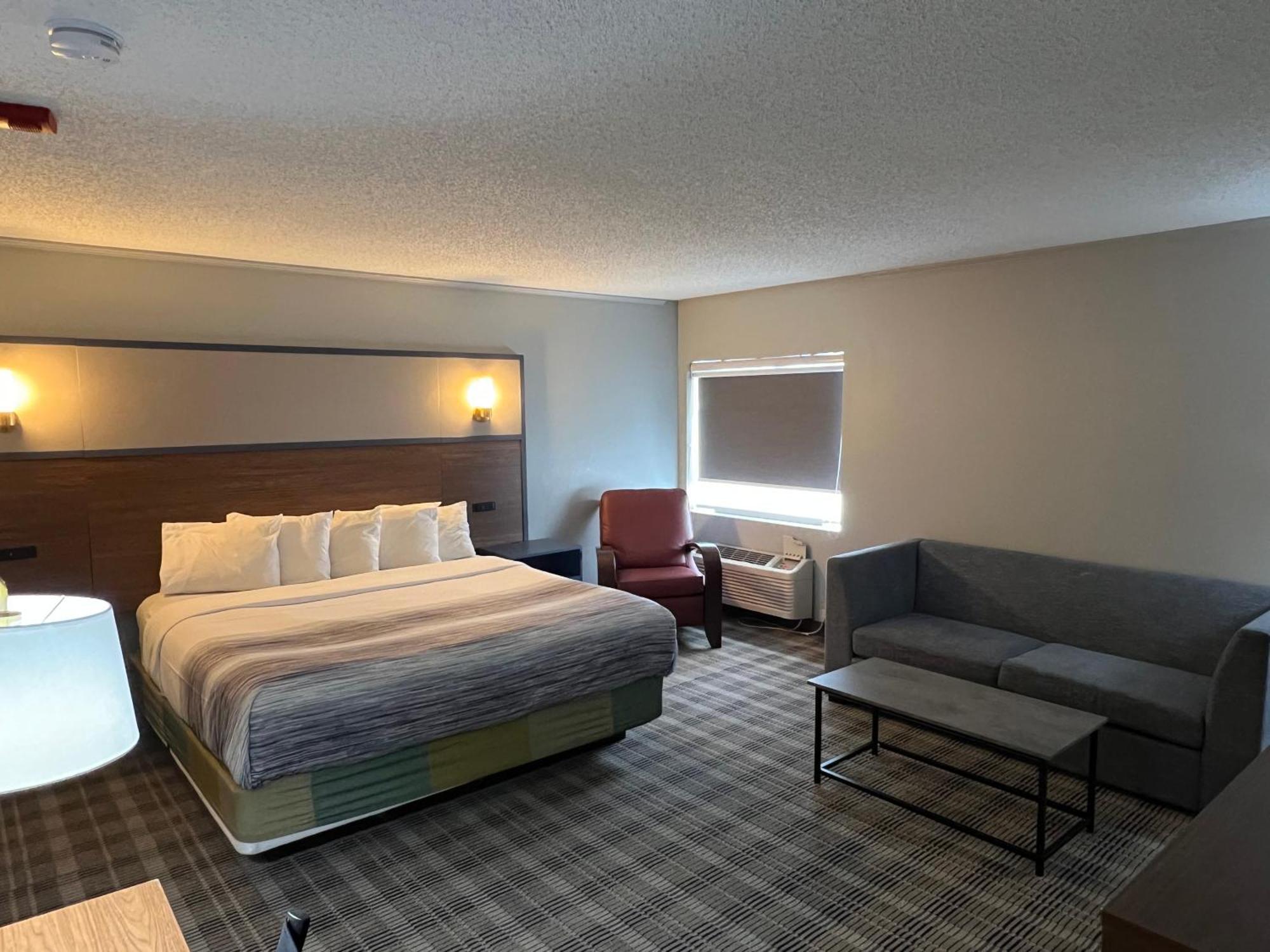 Americinn By Wyndham Glendale Milwaukee Whitefish Bay Exterior foto